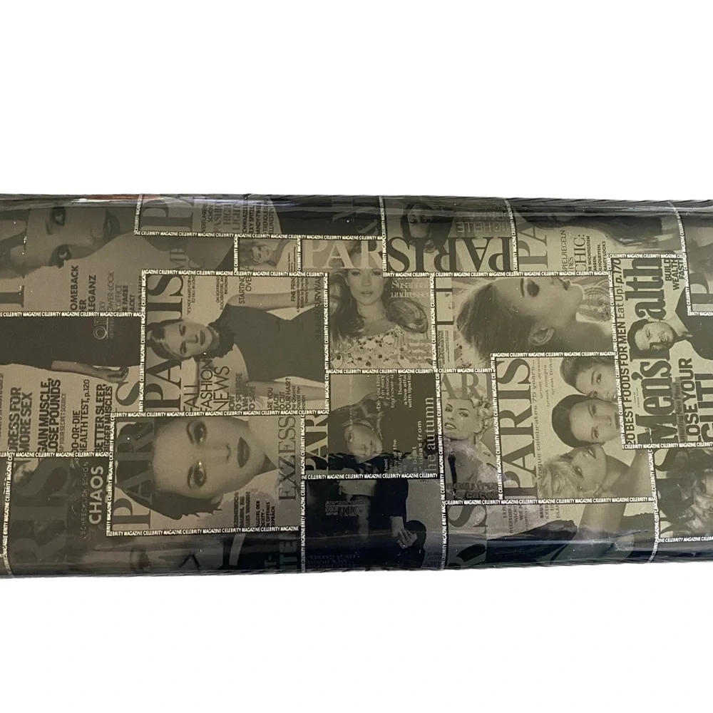 PARIS MAGAZINE COVER Clutch Bag Black and White - Picture 3 of 3
